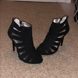 Bcbg sandal heels